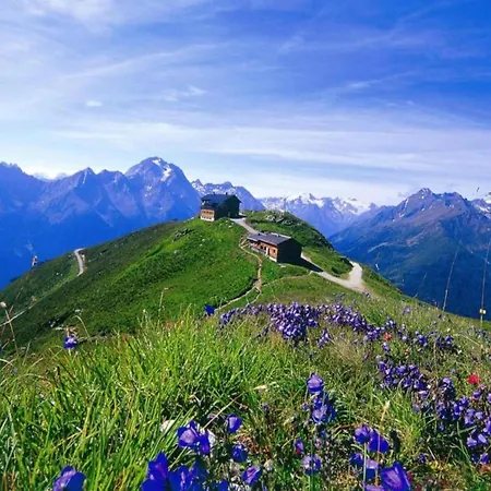 Appartement In Zillertal Near Slopes, Cleaning Included Zell am Ziller